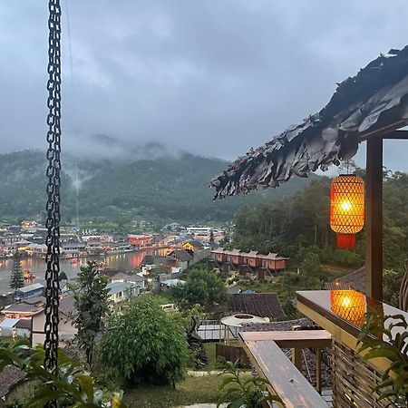 Hedreung Banrakthai Homestay And Camping Ban Rak Thai Bagian luar foto