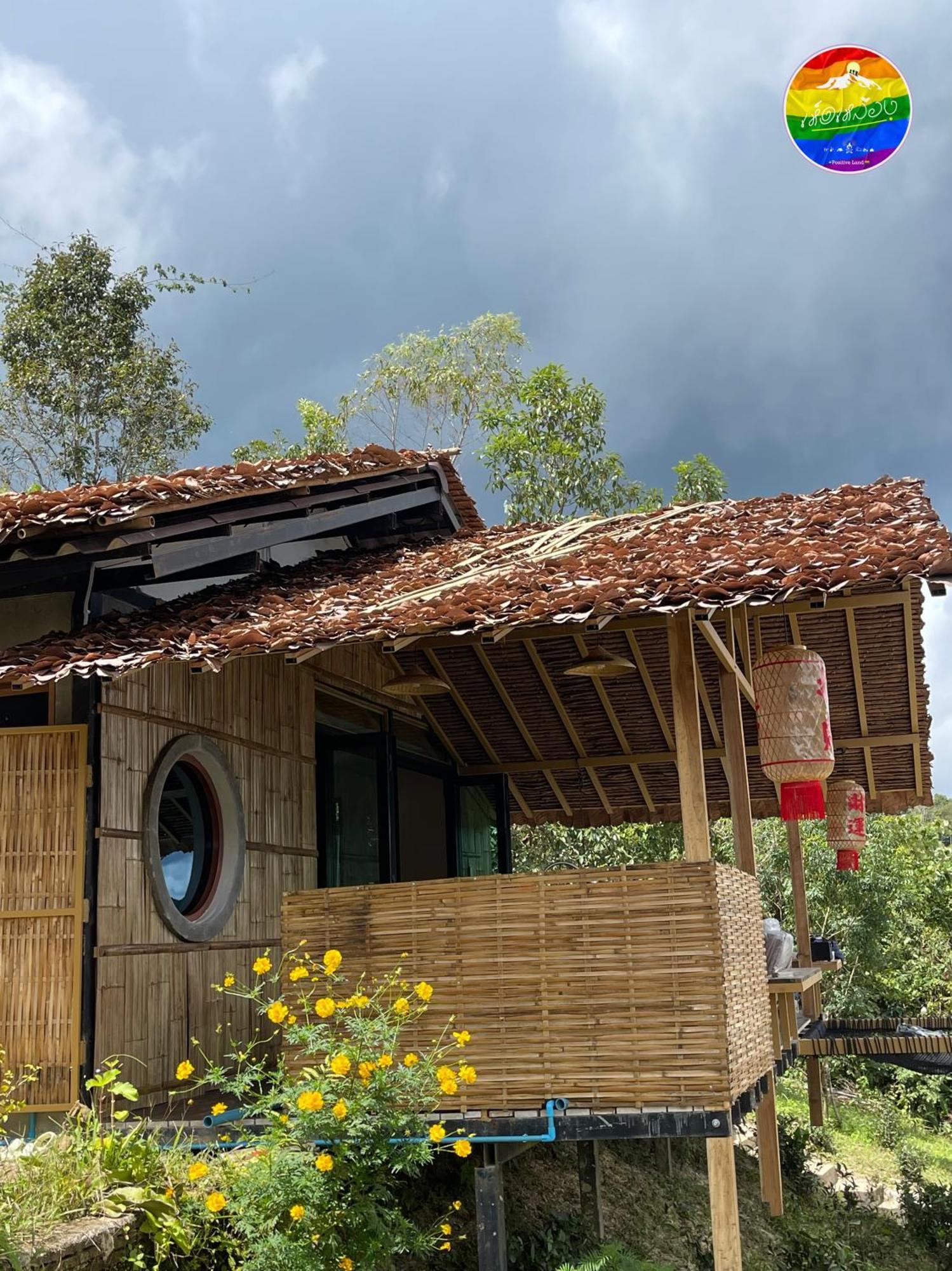 Hedreung Banrakthai Homestay And Camping Ban Rak Thai Bagian luar foto