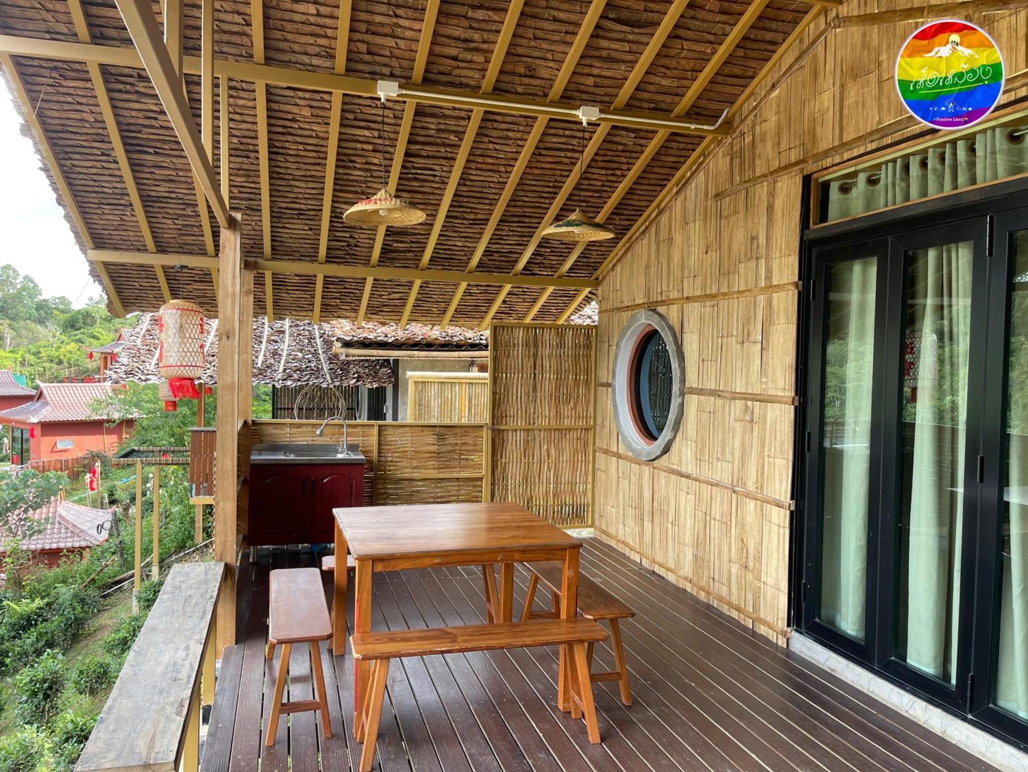 Hedreung Banrakthai Homestay And Camping Ban Rak Thai Bagian luar foto
